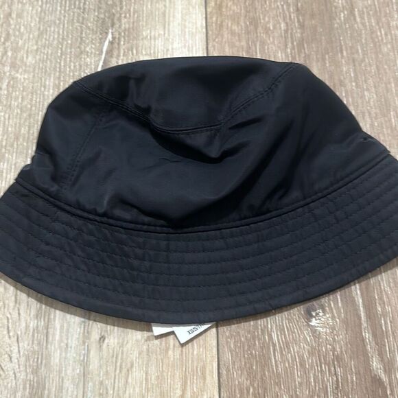 NWT Aritzia Womens Black Noir Sunday Best Dion Bucket Hat‎ Size XS/S - Picture 1 of 8
